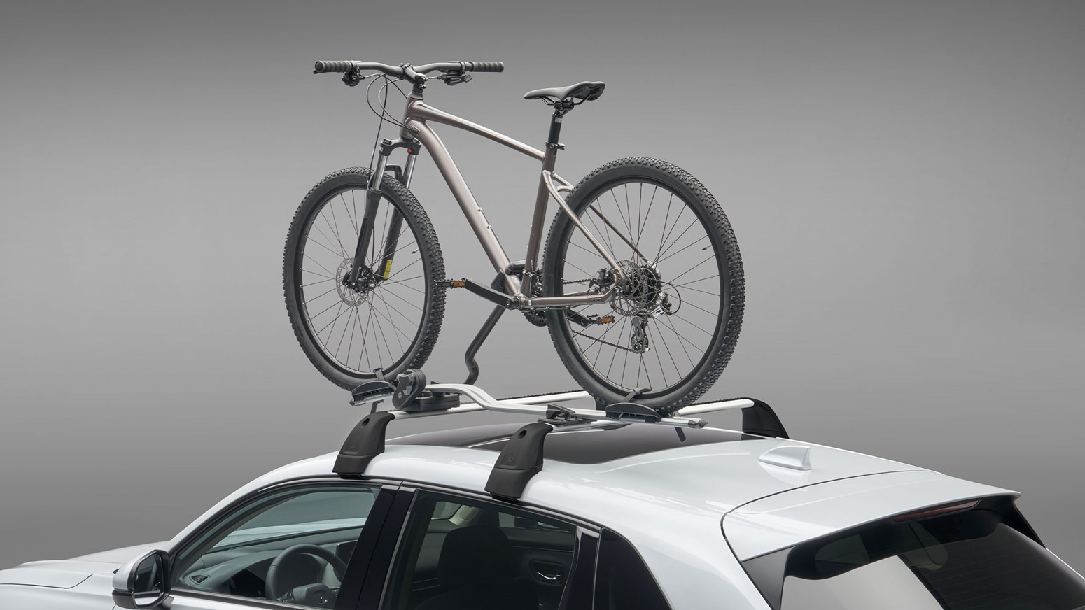 ZR V Thule Roof Bicycle Rack Expert Carousel